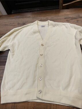 Vintage Neiman Marcus Cream V-Neck Button Cardigan